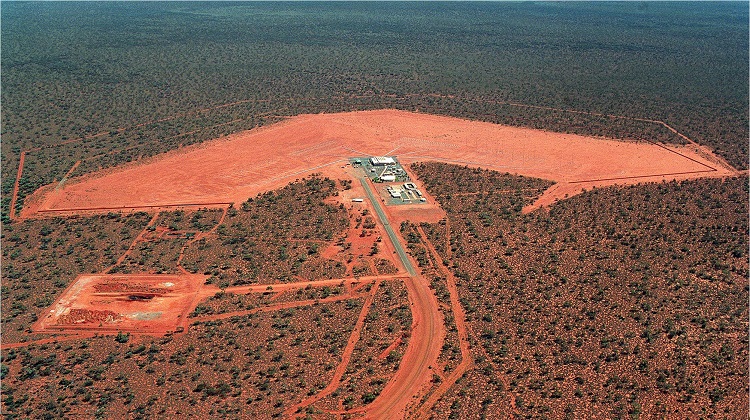 An aerial view of a Jindalee Operational Radar Network(JORN) transmitter site at Laverton, Western Australia. *** Local Caption *** The Jindalee Operational Radar Network (JORN) is a strategic asset used in the Defence of Australia. JORN is a network of three over-the-horizon radars that can detect aircraft and ships between 1000 and 3000km from the northern coastline of mainland Australia