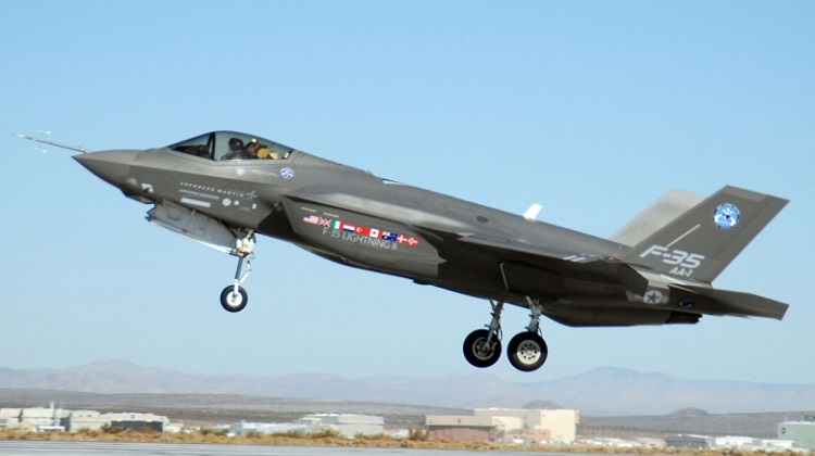 1280px-F-35_at_Edwards